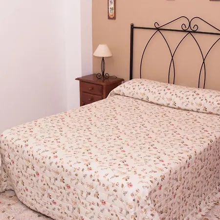 Muro, Juana & Charca *